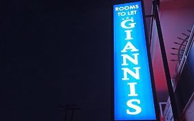 Rooms To Let Giannis